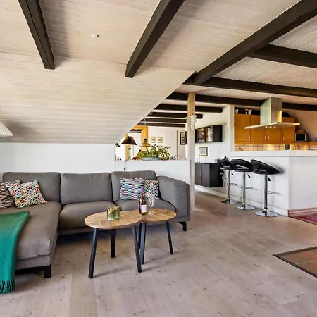 Awesome In Glesborg With 3 Bedrooms Ebeltoft