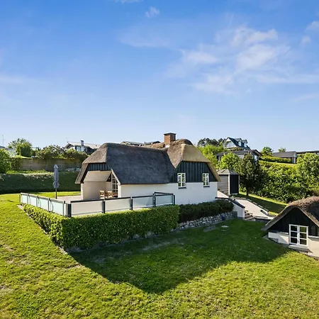 Awesome In Glesborg With 3 Bedrooms * Ebeltoft